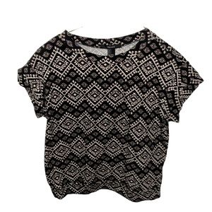 Forever 21 Cropped Shirt